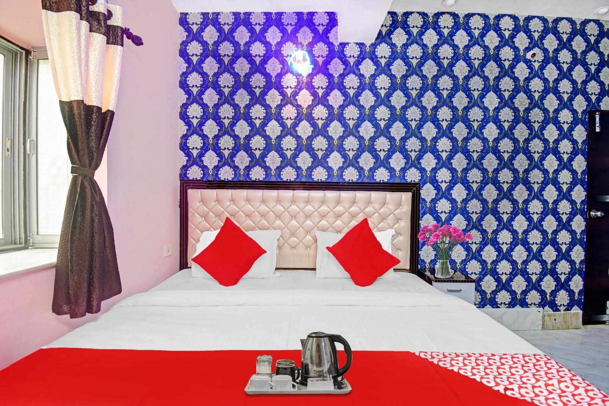 Hotel O Ankan Regency Near Acropolis Mall Колката Екстериор снимка