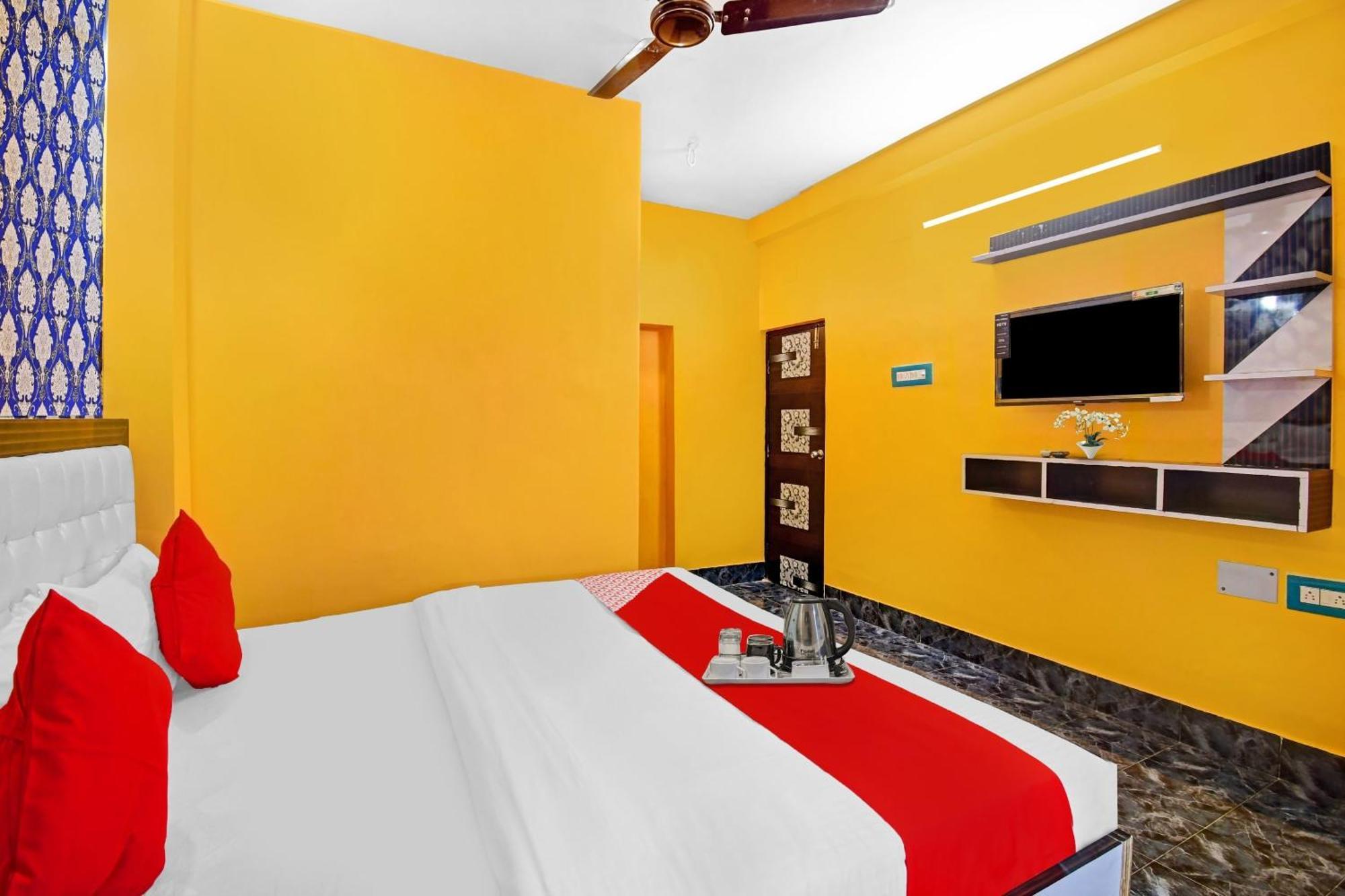 Hotel O Ankan Regency Near Acropolis Mall Колката Екстериор снимка
